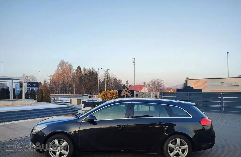 OPEL Insignia 