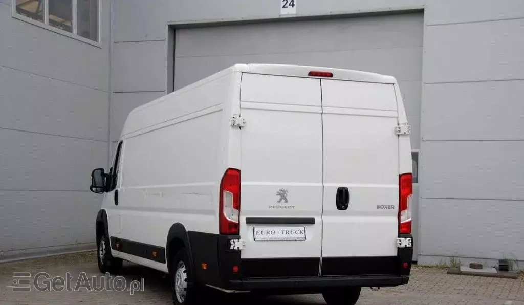 PEUGEOT Boxer 