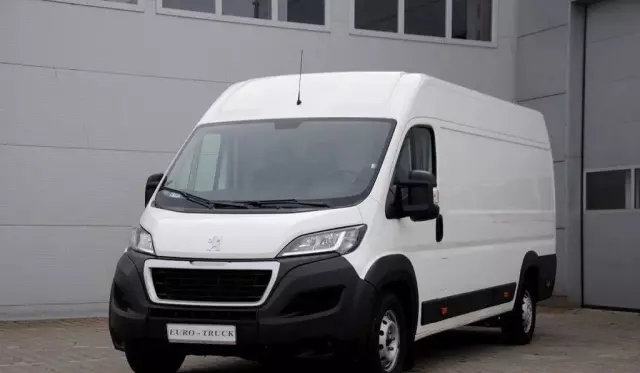PEUGEOT Boxer 