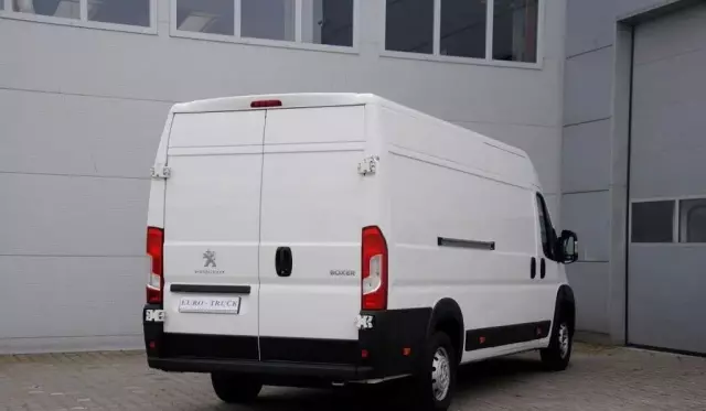 PEUGEOT Boxer 