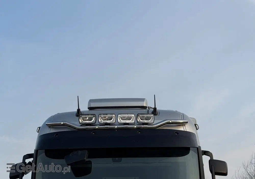 RENAULT T 480 renault z Niemiec HIGH FULL IPCJA CAŁY NA PODUSZKACH RETARDER 2023 