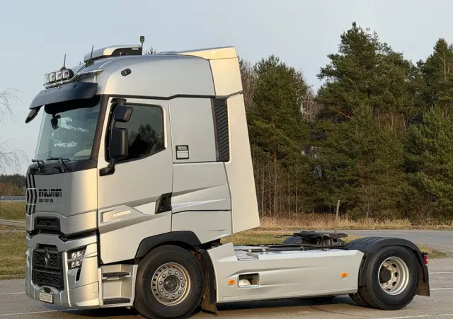 RENAULT T 480 renault z Niemiec HIGH FULL IPCJA CAŁY NA PODUSZKACH RETARDER 2023 