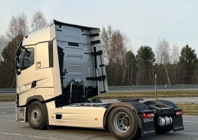 RENAULT T 480 renault z Niemiec HIGH FULL IPCJA CAŁY NA PODUSZKACH RETARDER 2023 