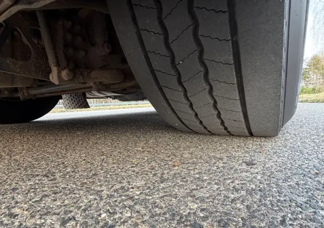 RENAULT T 480 renault z Niemiec HIGH FULL IPCJA CAŁY NA PODUSZKACH RETARDER 2023 