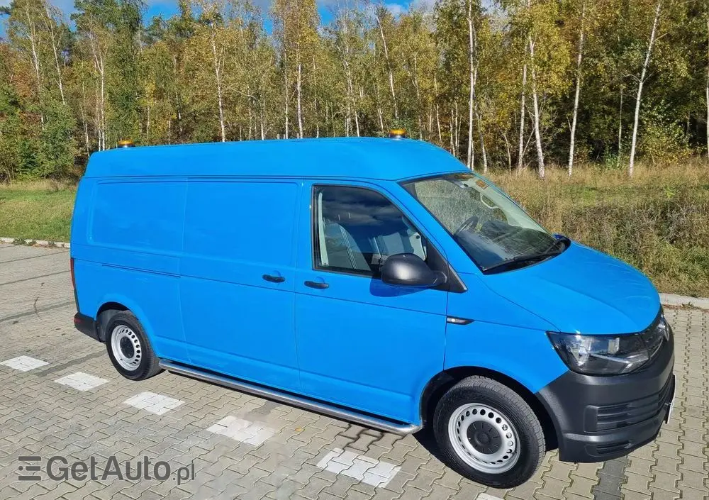 VOLKSWAGEN Transporter 