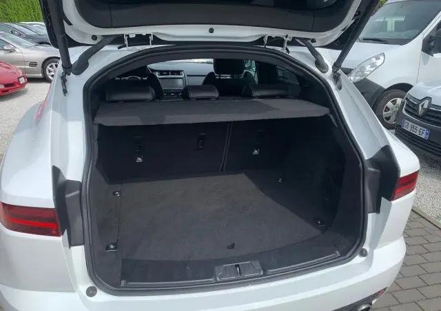 JAGUAR E-Pace D180 AWD R-Dynamic S