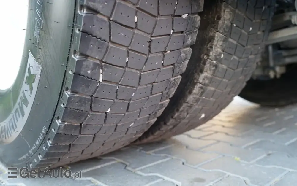 RENAULT T 440 / NISKA KABINA / ALUFELGI / SPROWADZONA / PO KONTRAKCIE SERWISOWYM 