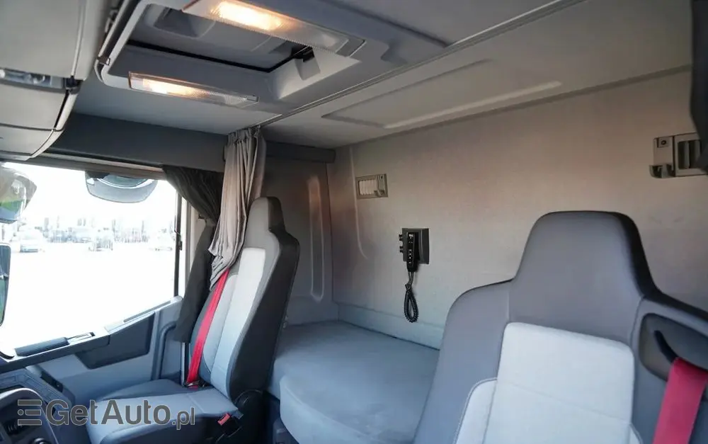 RENAULT T 440 / NISKA KABINA / ALUFELGI / SPROWADZONA / PO KONTRAKCIE SERWISOWYM 