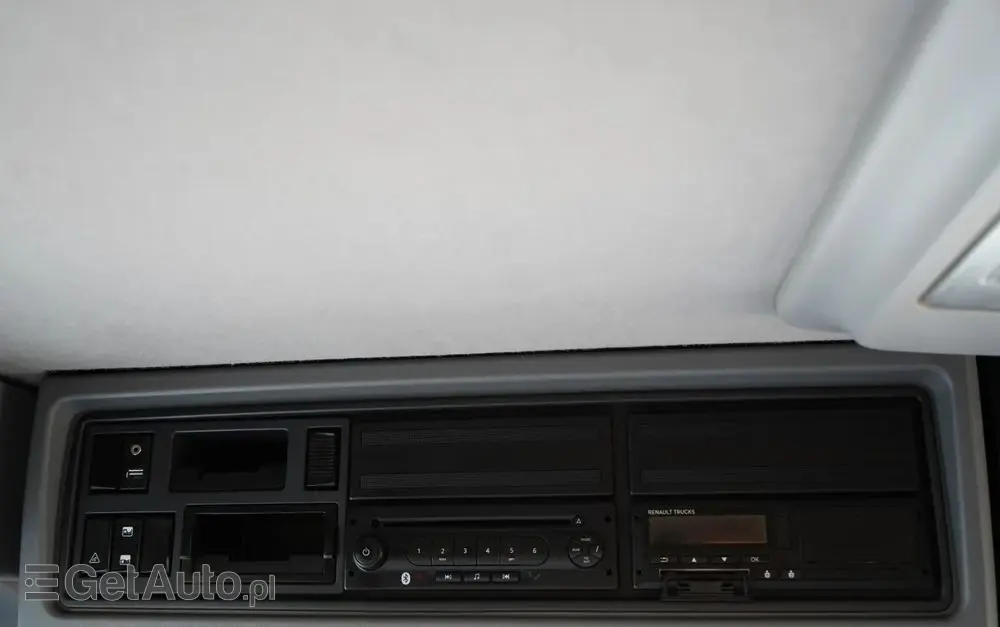 RENAULT T 440 / NISKA KABINA / ALUFELGI / SPROWADZONA / PO KONTRAKCIE SERWISOWYM 