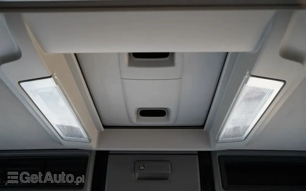 RENAULT T 440 / NISKA KABINA / ALUFELGI / SPROWADZONA / PO KONTRAKCIE SERWISOWYM 