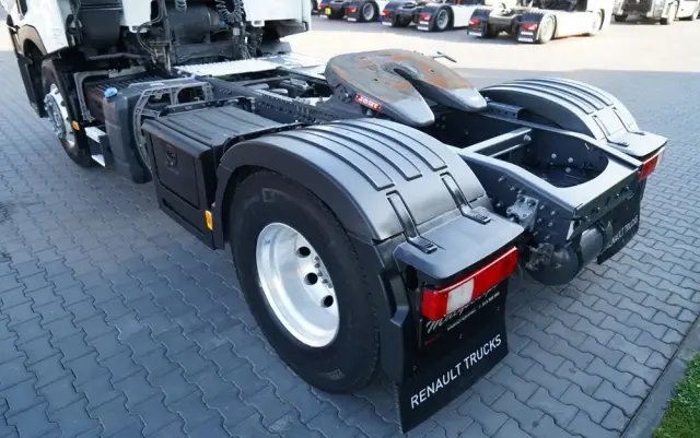 RENAULT T 440 / NISKA KABINA / ALUFELGI / SPROWADZONA / PO KONTRAKCIE SERWISOWYM 