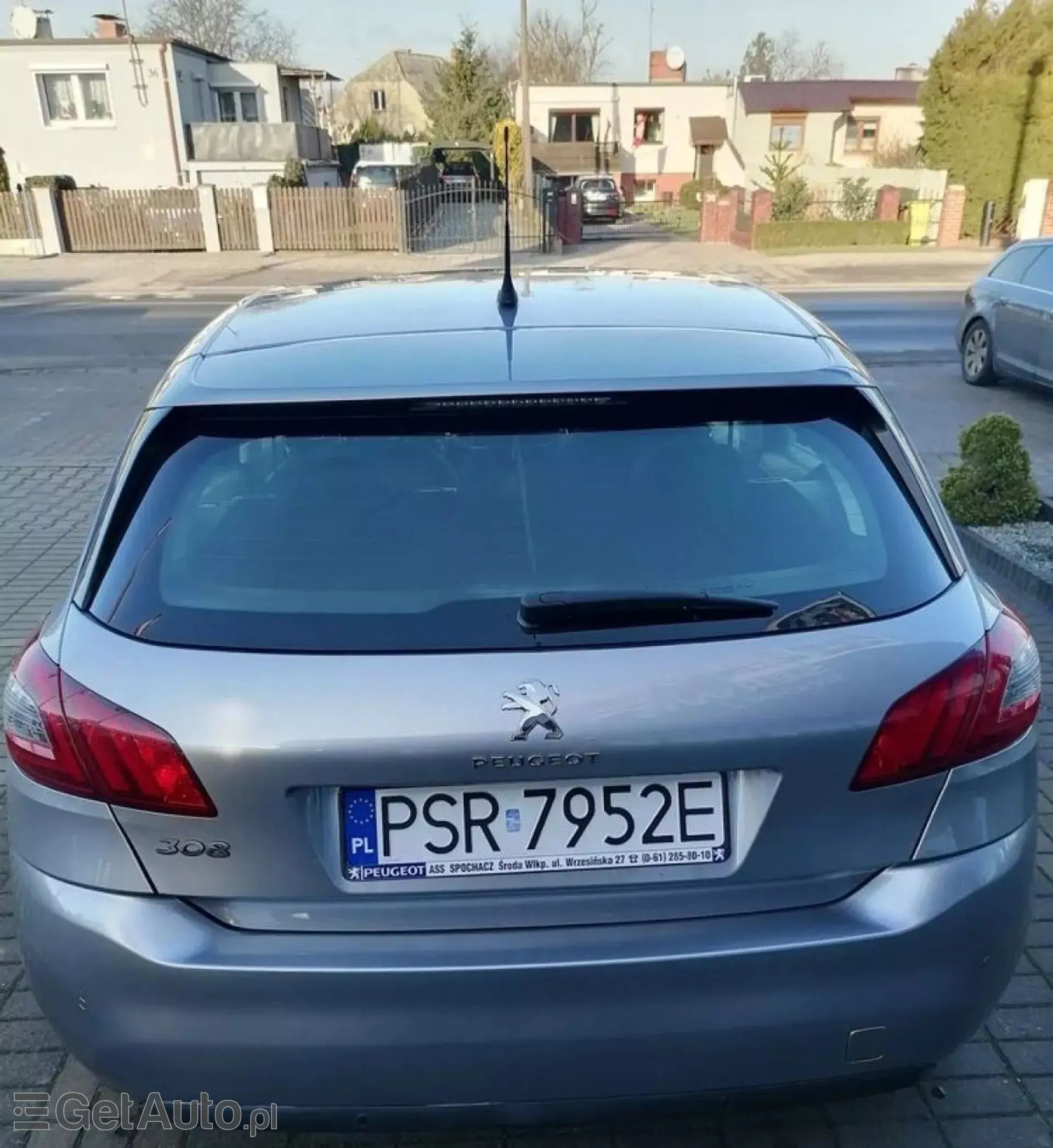 PEUGEOT 308 