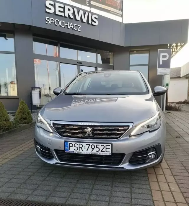 PEUGEOT 308 