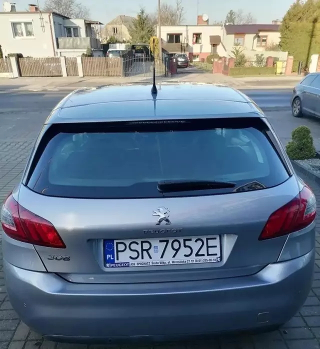PEUGEOT 308 