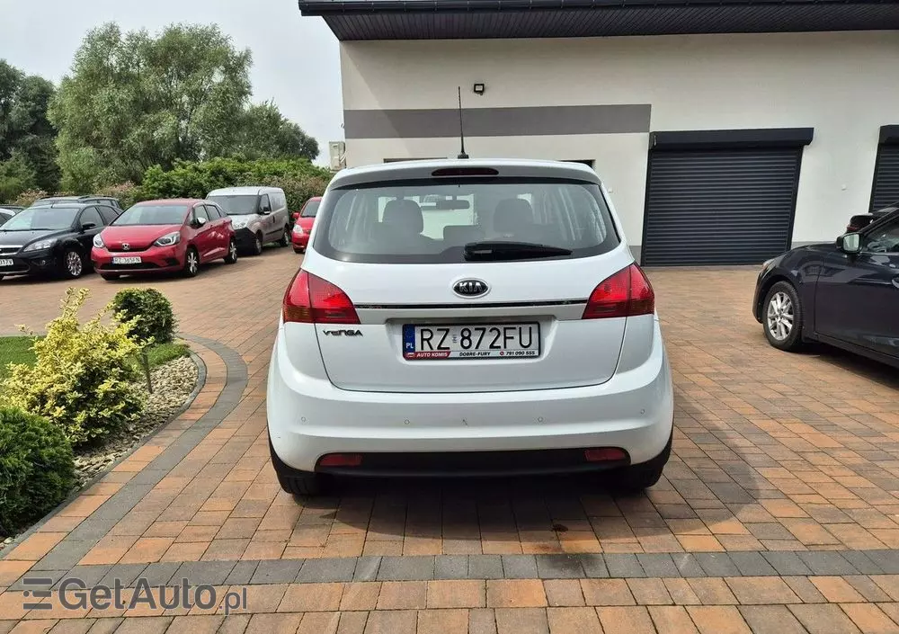 KIA Venga 1.4 CVVT Dream Team Edition