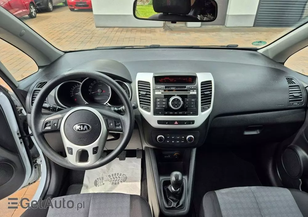 KIA Venga 1.4 CVVT Dream Team Edition