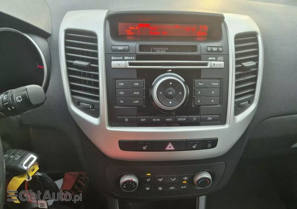 KIA Venga 1.4 CVVT Dream Team Edition