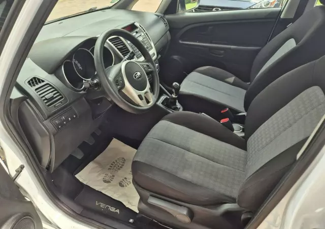 KIA Venga 1.4 CVVT Dream Team Edition