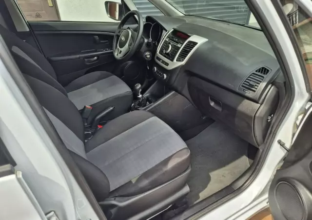 KIA Venga 1.4 CVVT Dream Team Edition