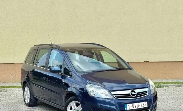 OPEL Zafira 