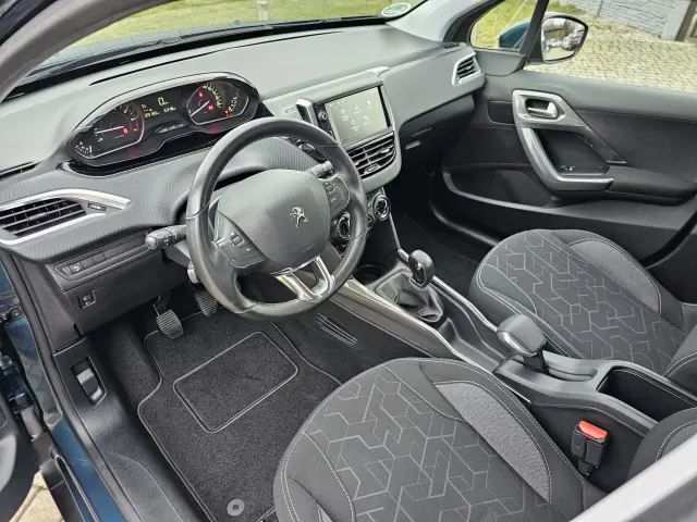 PEUGEOT 2008 Active S&S