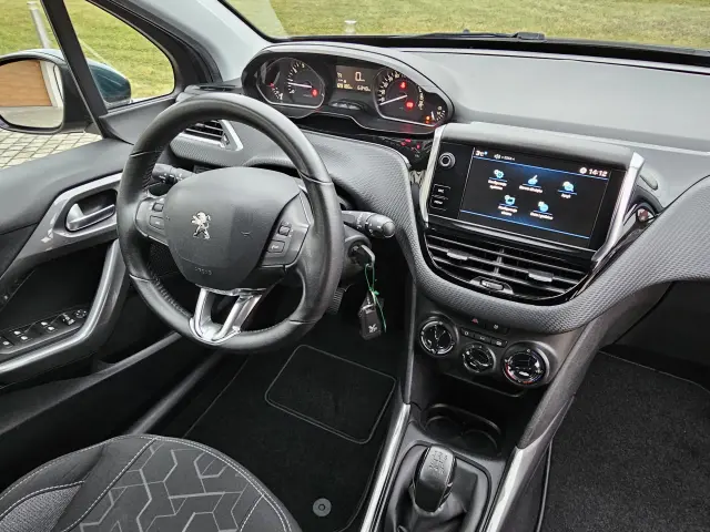 PEUGEOT 2008 Active S&S