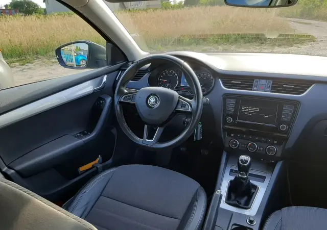 SKODA Octavia 1.6 TDI Green tec Edition