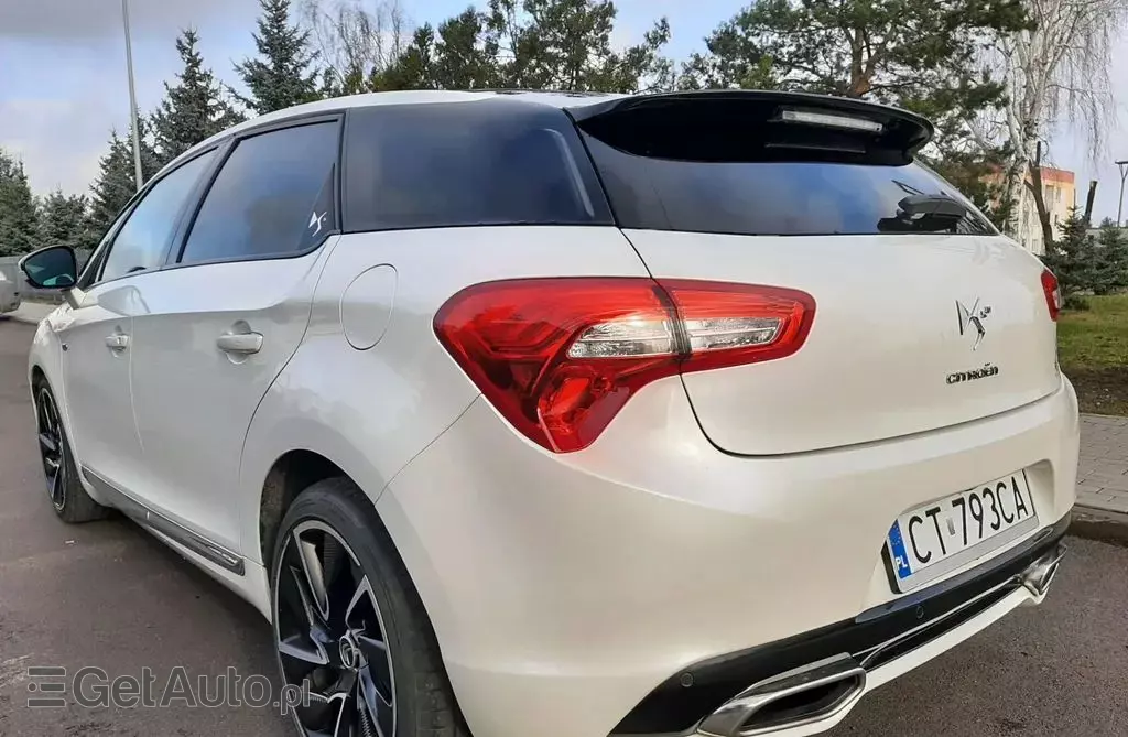 CITROEN DS5 