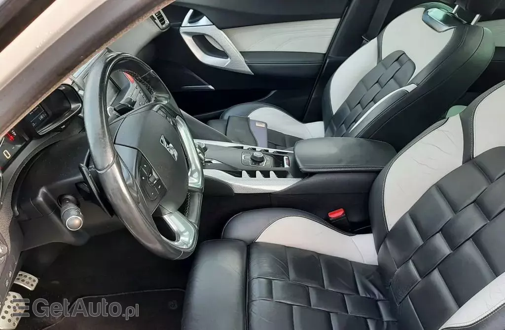 CITROEN DS5 