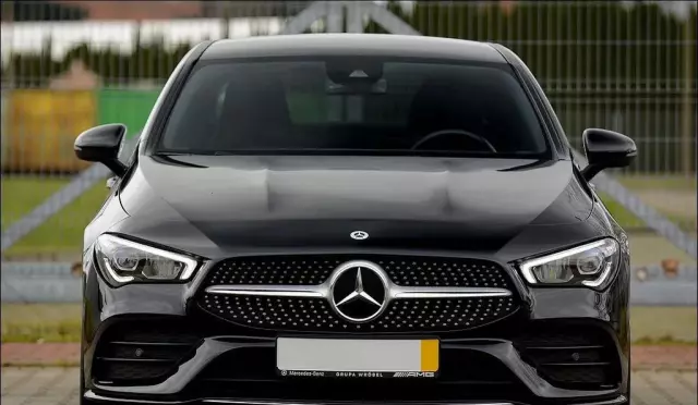 MERCEDES-BENZ Cla 