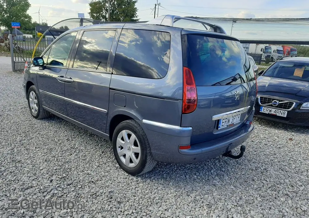PEUGEOT 807 140 Premium