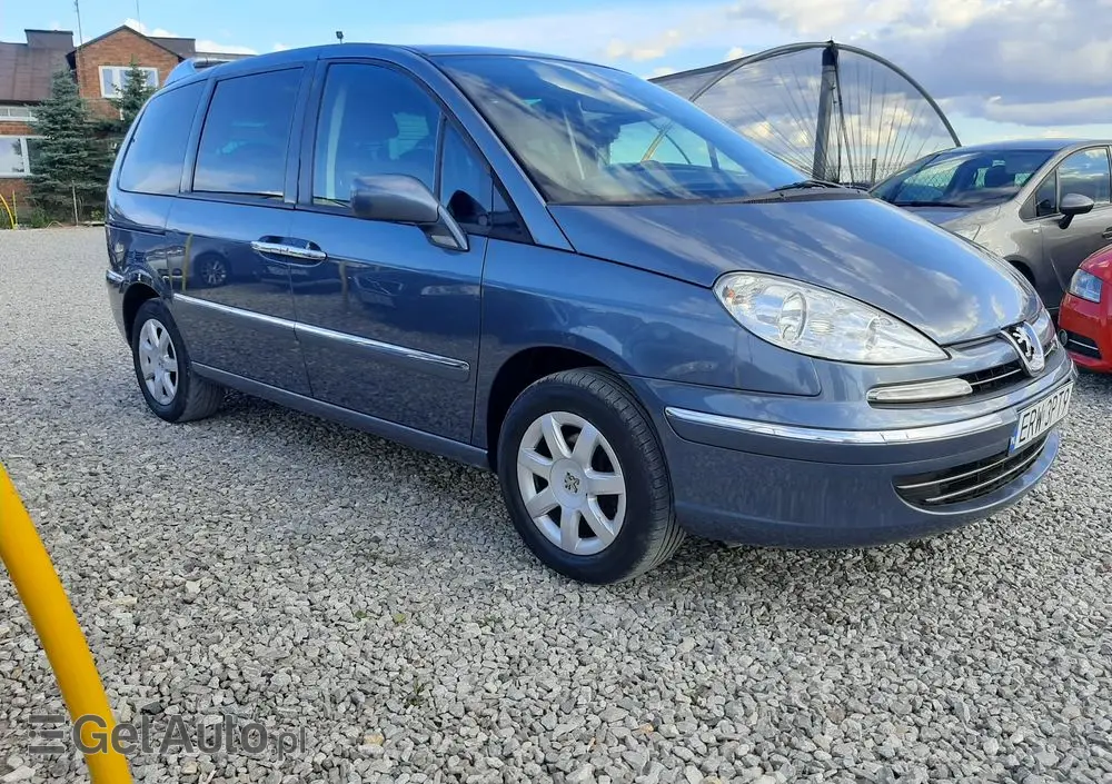 PEUGEOT 807 140 Premium