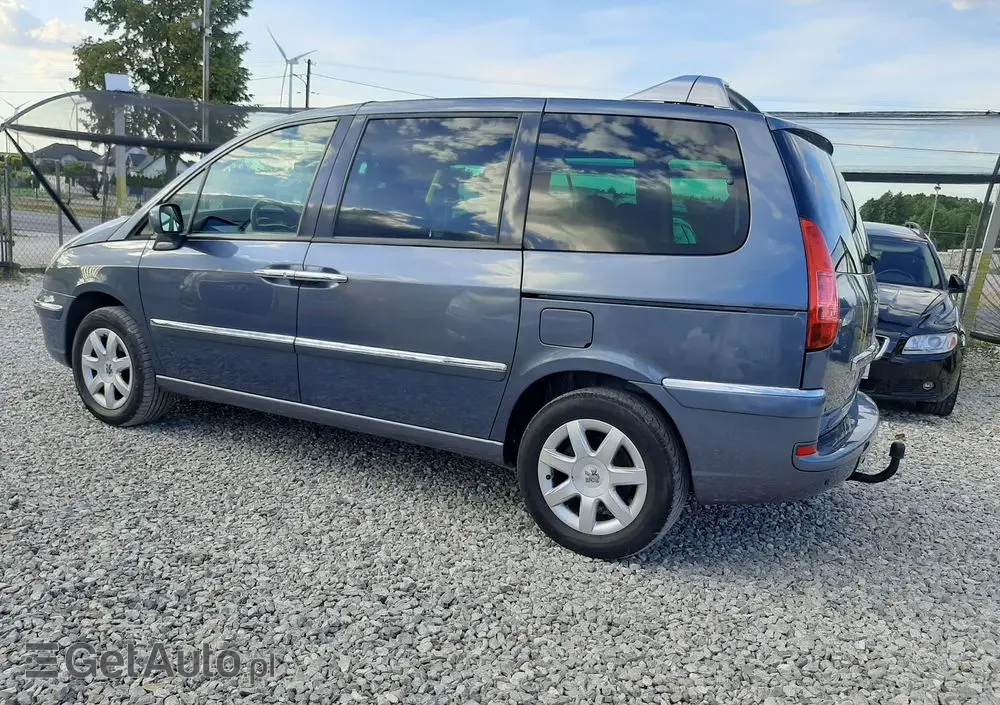 PEUGEOT 807 140 Premium