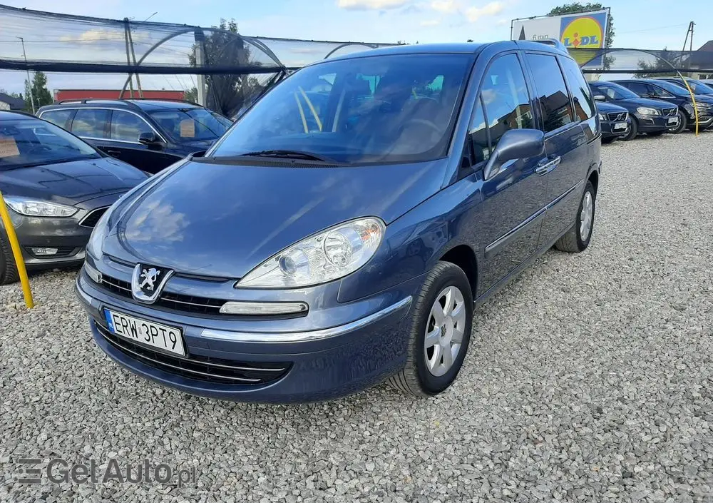 PEUGEOT 807 140 Premium