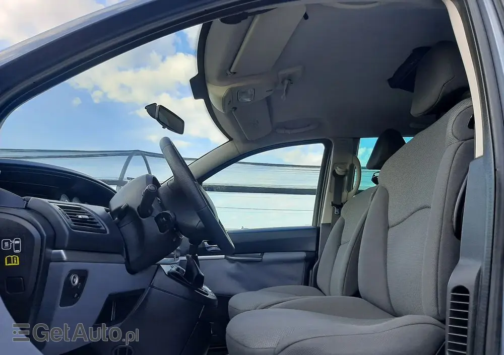 PEUGEOT 807 140 Premium