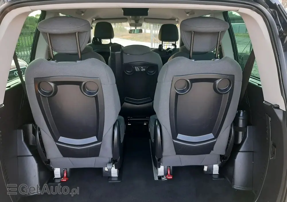 PEUGEOT 807 140 Premium