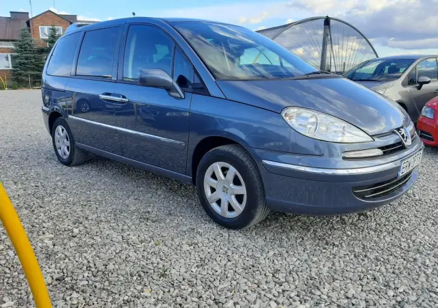PEUGEOT 807 140 Premium