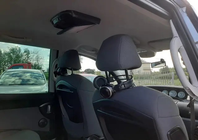 PEUGEOT 807 140 Premium