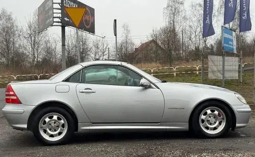 MERCEDES-BENZ SLK 