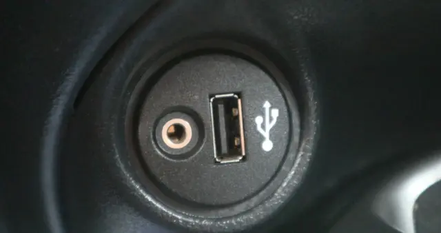 NISSAN Juke 1.6 Tekna