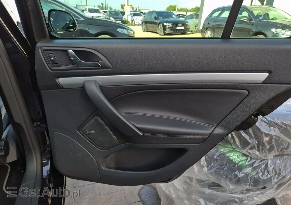SKODA Octavia Combi 2.0 TDI CR DPF DSG RS