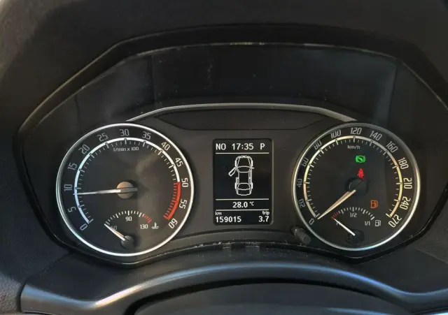 SKODA Octavia Combi 2.0 TDI CR DPF DSG RS