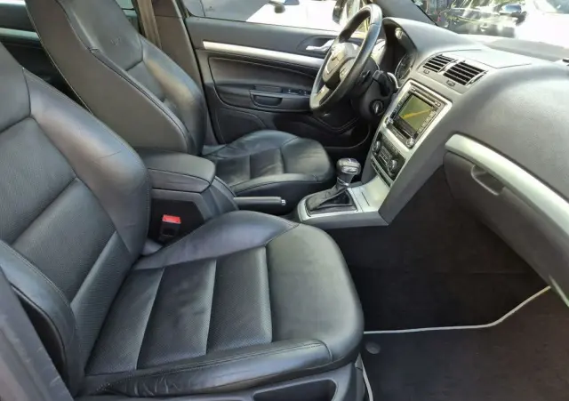 SKODA Octavia Combi 2.0 TDI CR DPF DSG RS