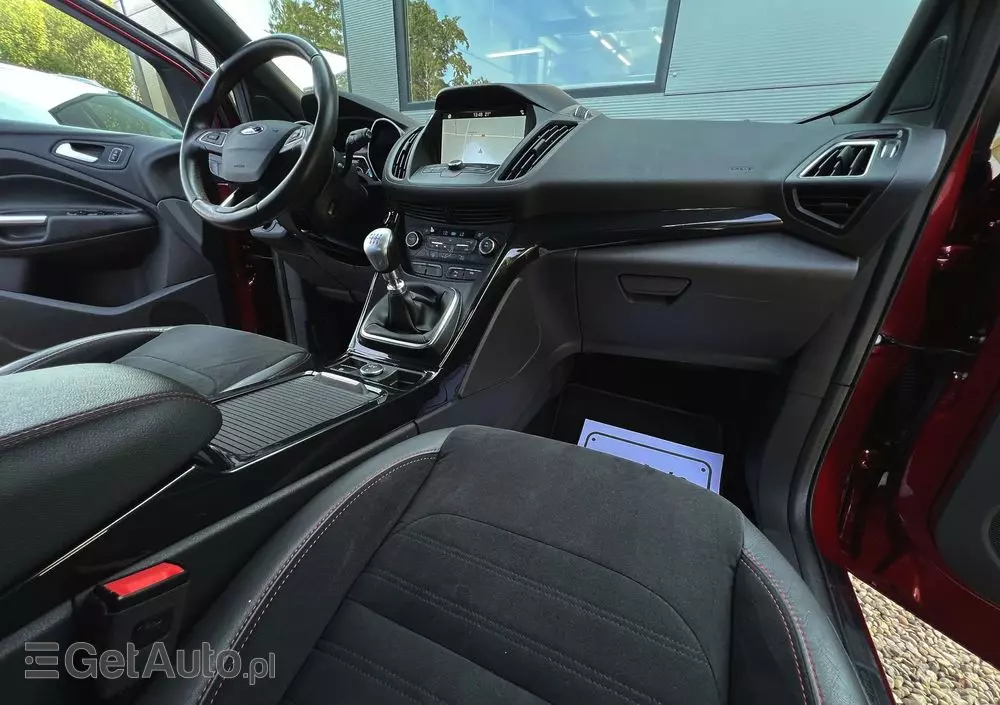 FORD Kuga 1.5 EcoBoost FWD ST-Line ASS