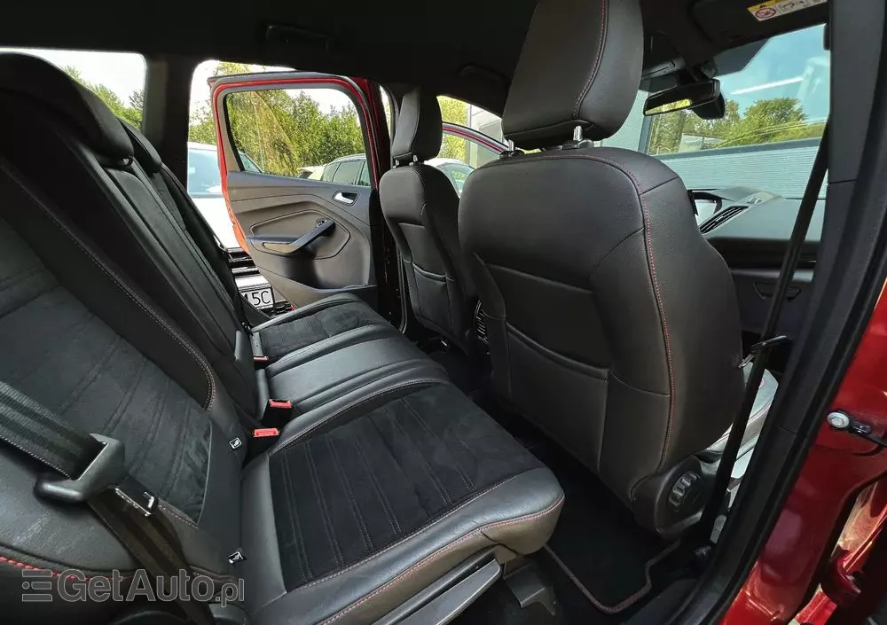 FORD Kuga 1.5 EcoBoost FWD ST-Line ASS