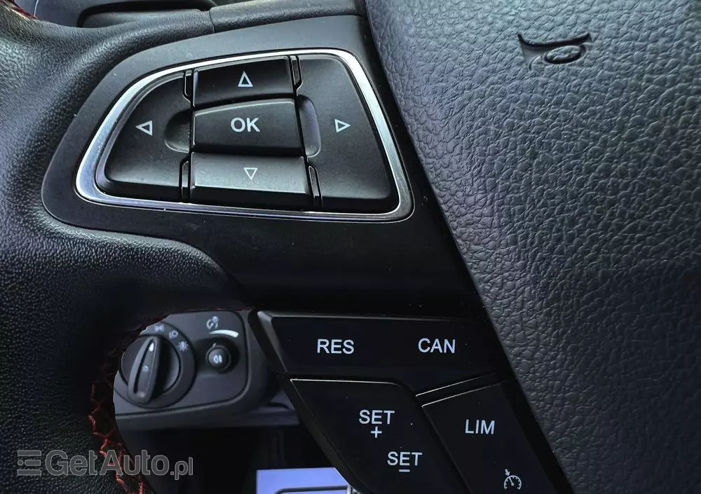 FORD Kuga 1.5 EcoBoost FWD ST-Line ASS