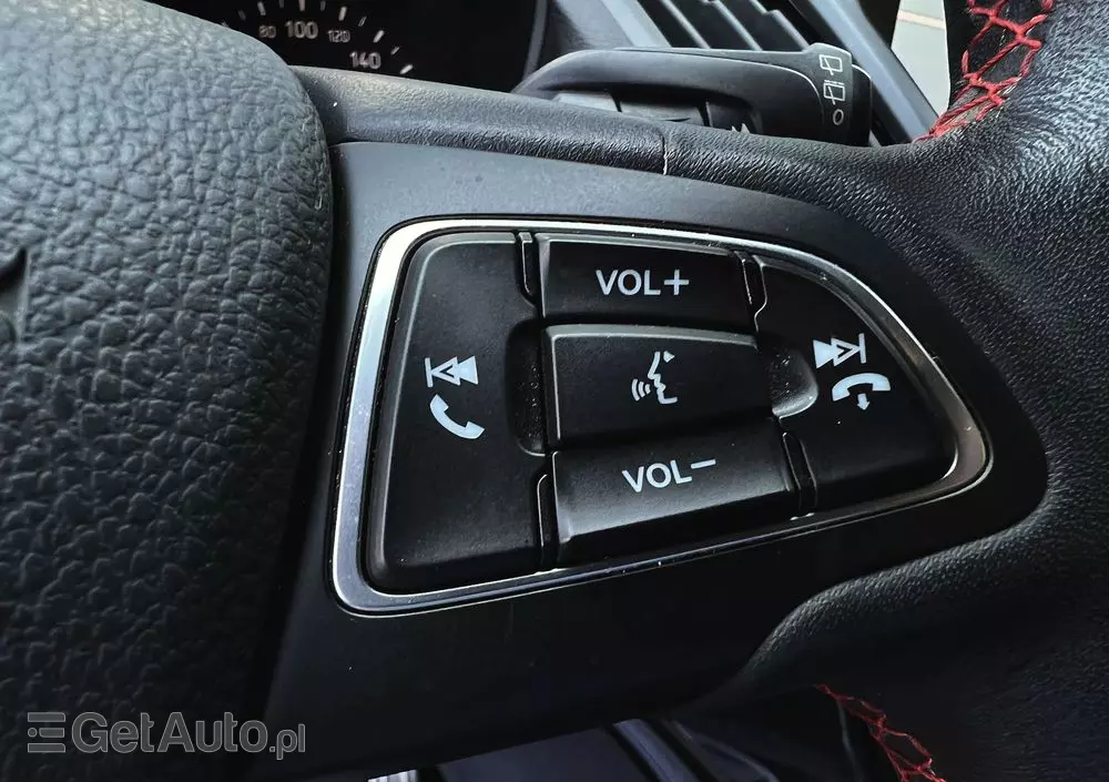 FORD Kuga 1.5 EcoBoost FWD ST-Line ASS