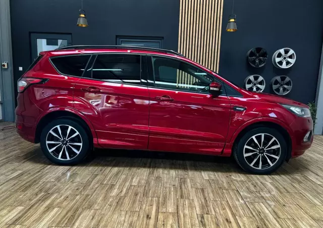 FORD Kuga 1.5 EcoBoost FWD ST-Line ASS