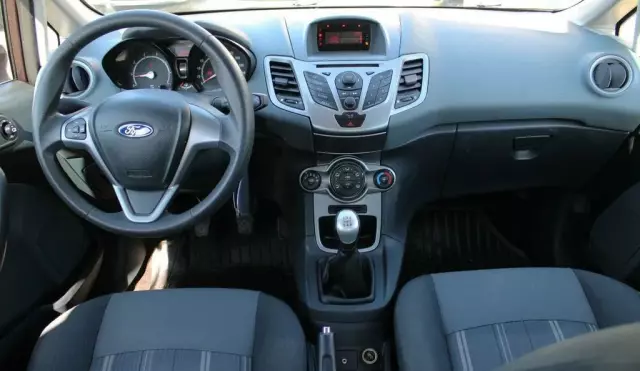FORD Fiesta 