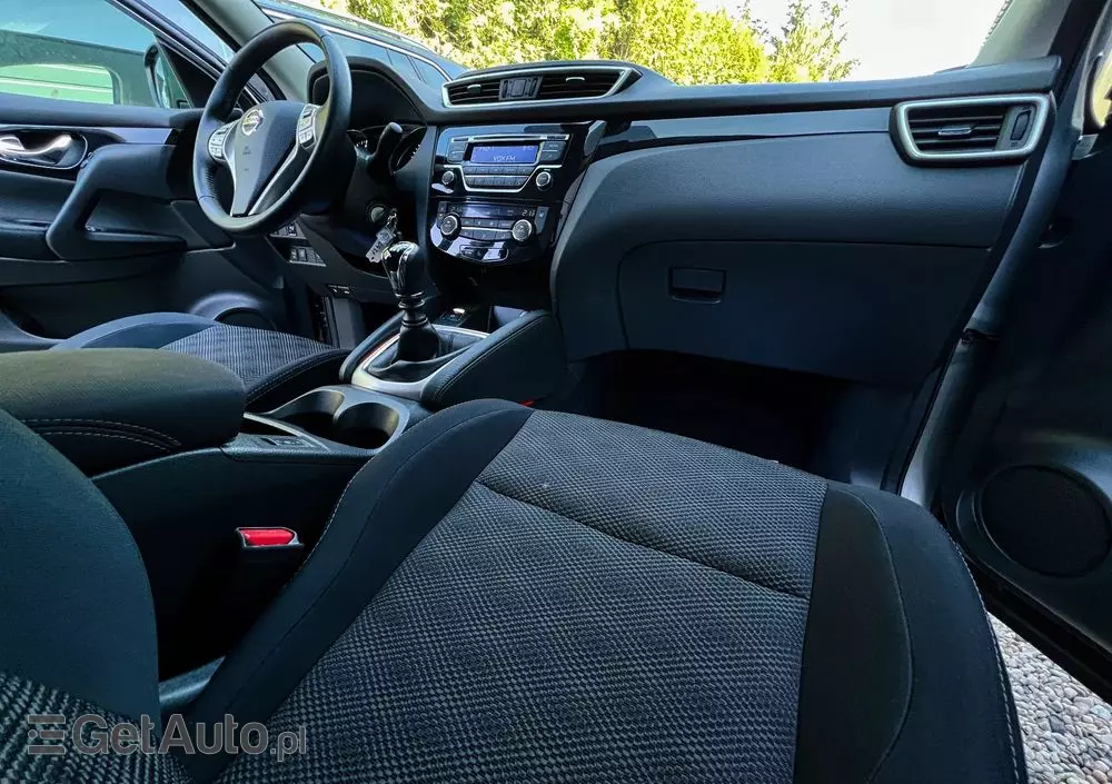 NISSAN Qashqai 1.6 DIG-T Visia